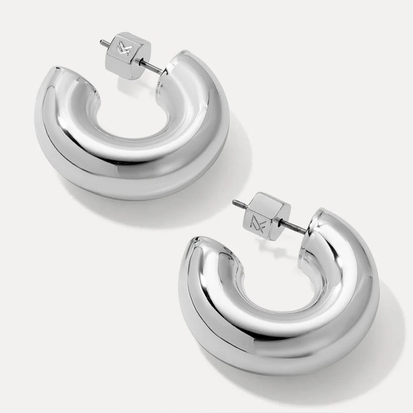 Miranda Frye Silver Hoop Earrings - Picture 4 of 6